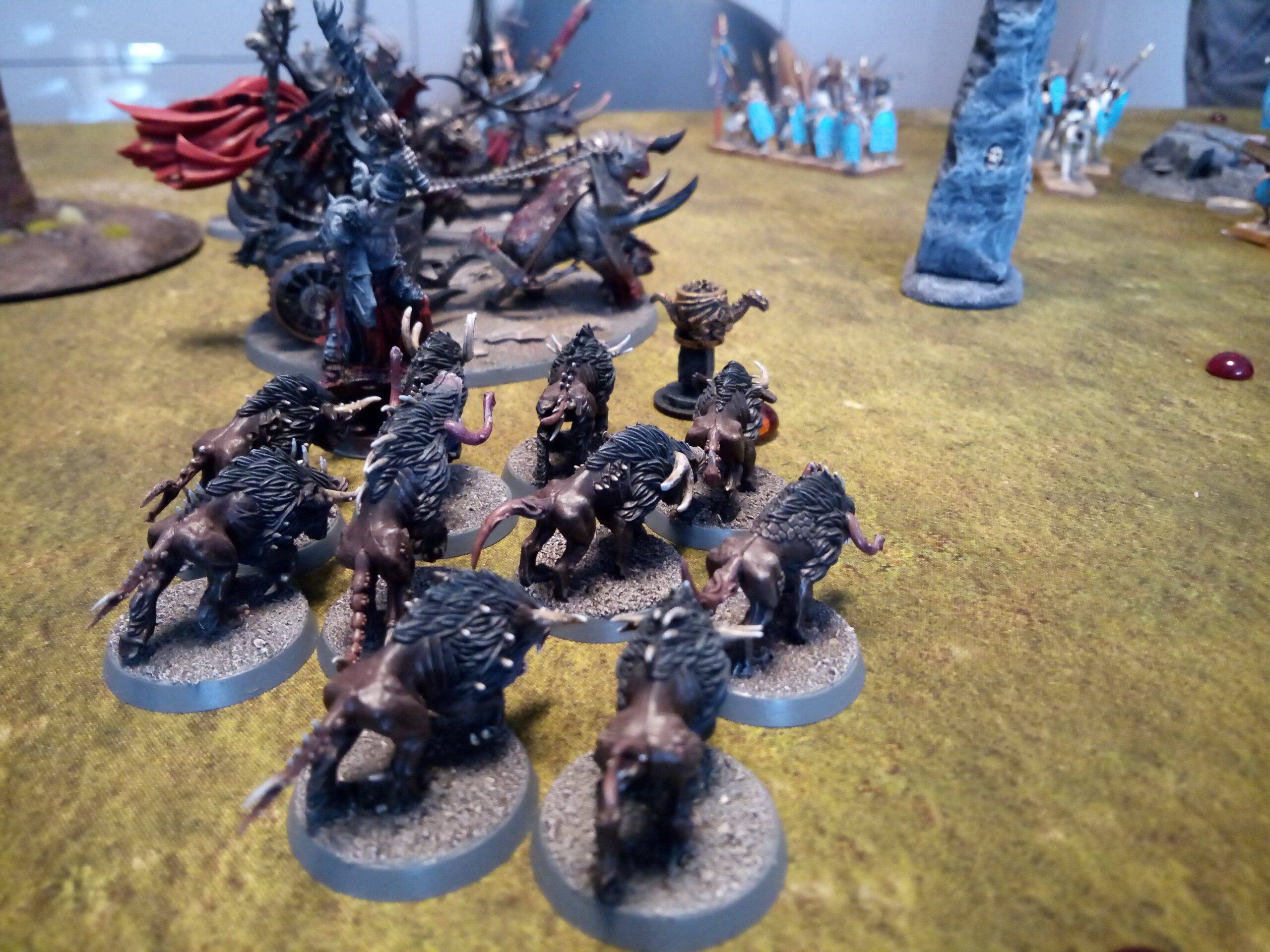 Havoc hounds charging into battle in this game of One Page Rules Age of Fantasy.